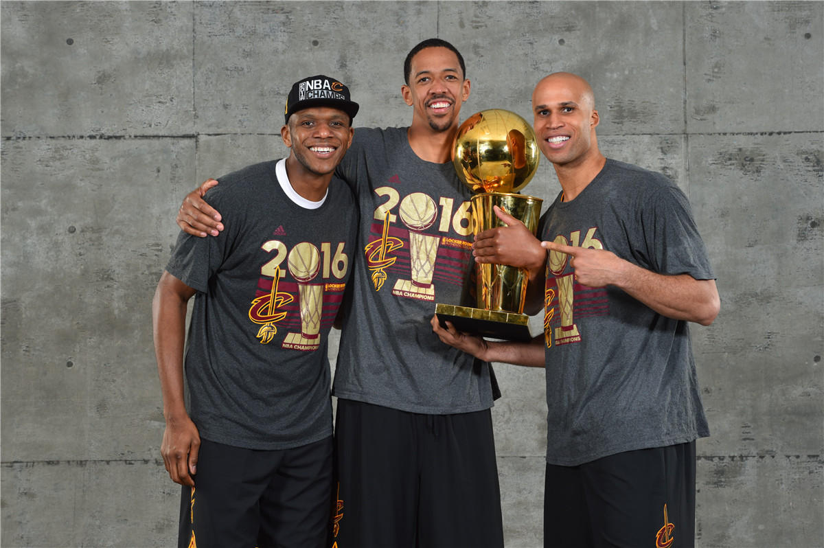 2015-16赛季NBA总冠军 2015-16赛季NBA总冠军