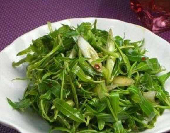 凉拌柳树芽