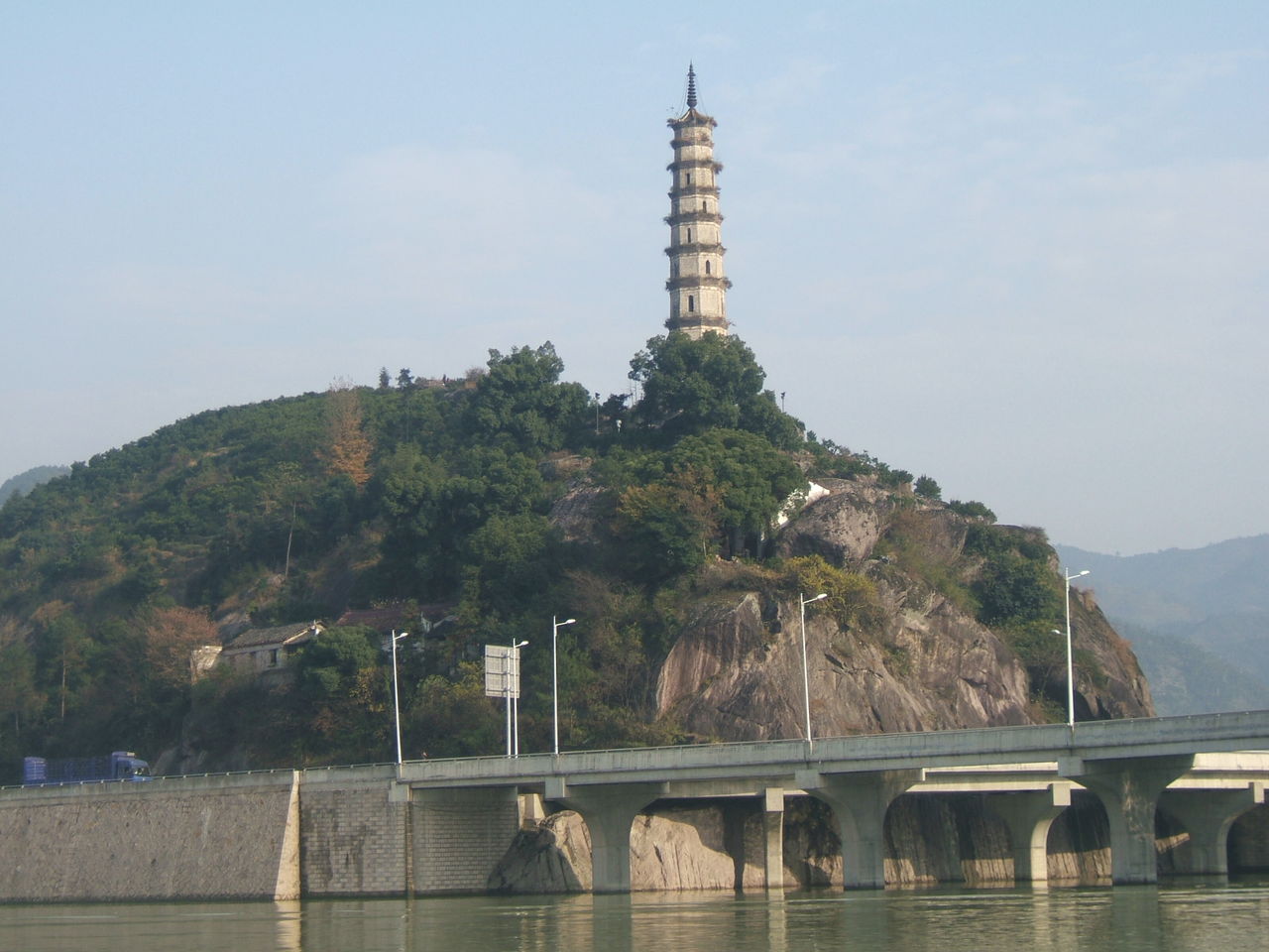 厦河塔 厦河塔