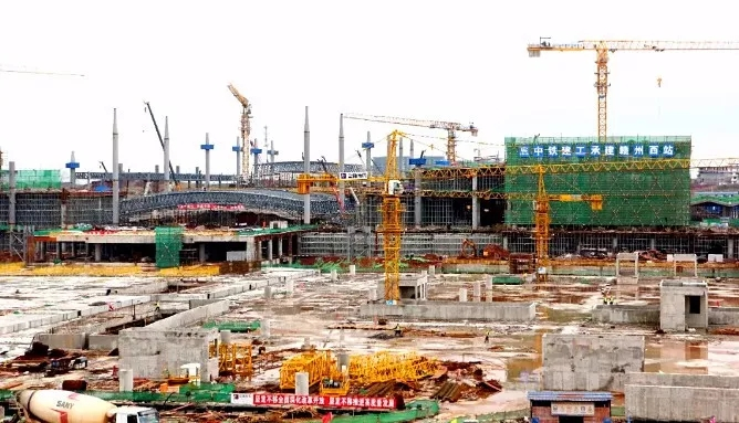 建设中的赣州西站 建设中的赣州西站