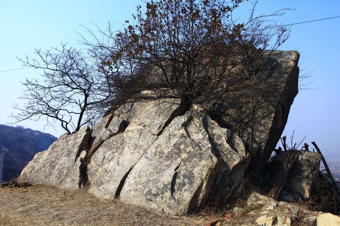 小岘山山石 小岘山山石