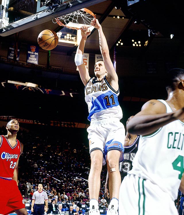 大Z在1998年NBA新秀挑战赛 大Z在1998年NBA新秀挑战赛