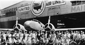 Boeing_247_crew Boeing_247_crew