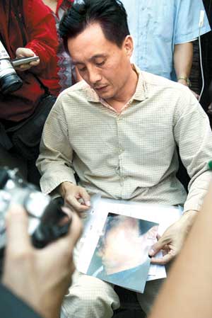 王伯昭被打 王伯昭被打