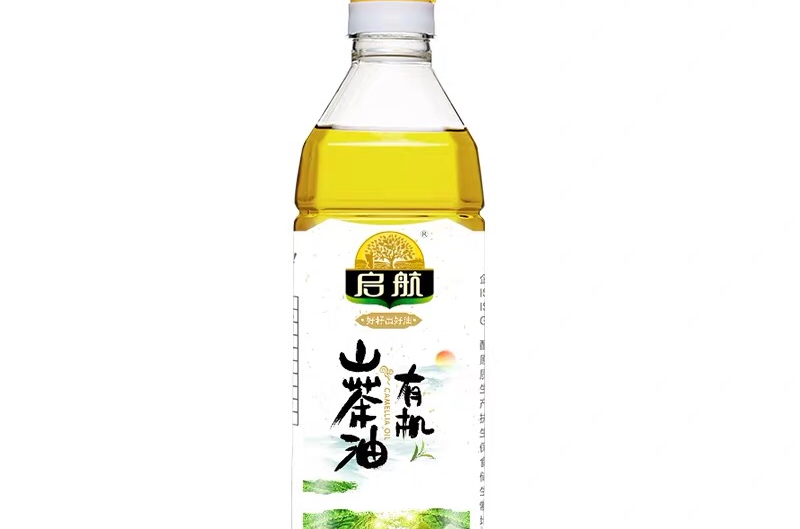 启航山茶油