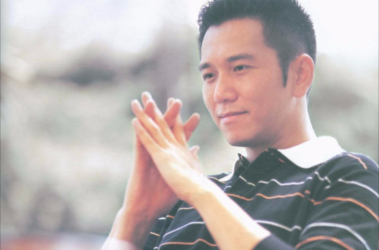 内疚(温兆伦经典歌曲)