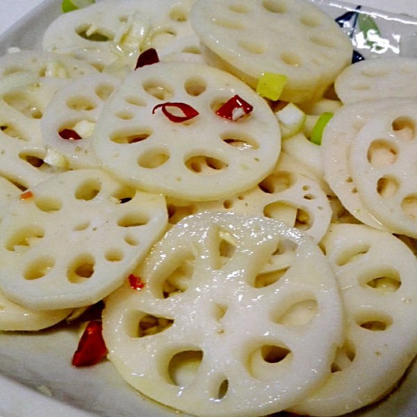 炝拌藕片