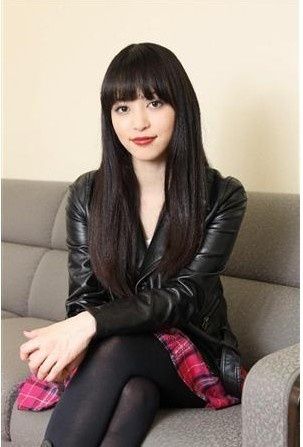 岩佐真悠子 岩佐真悠子