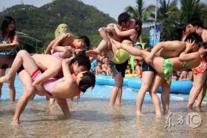 水上激吻 水上激吻