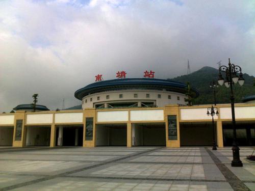 南靖站站前广场 南靖站站前广场