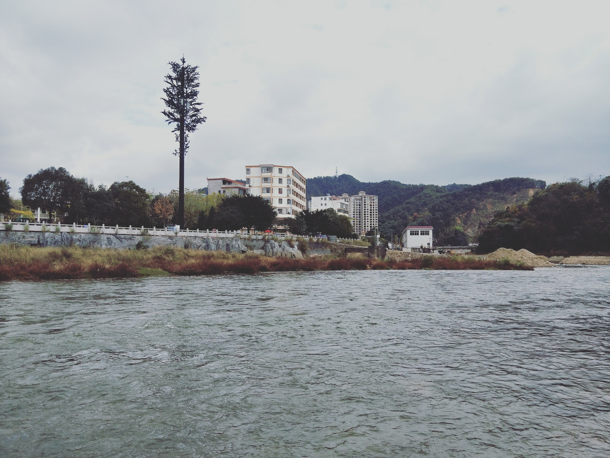 章水(大余县城段) 章水(大余县城段)