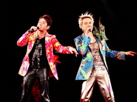 左邻右里(谭咏麟、李克勤演唱歌曲)