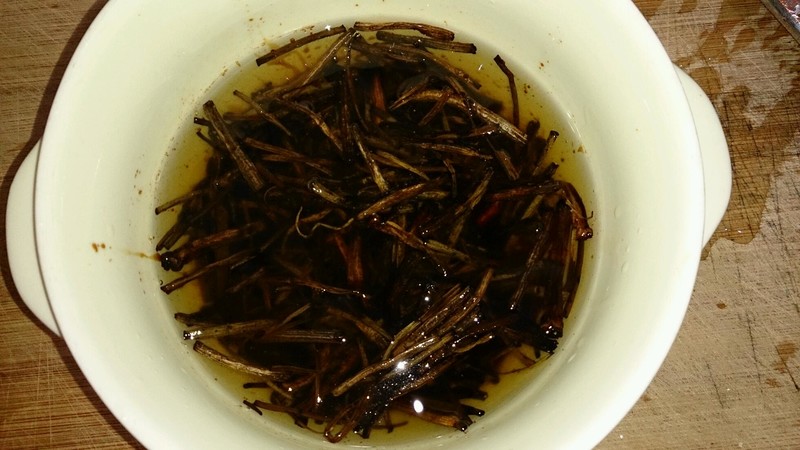 葱油拌麵配辣肉丁浇头