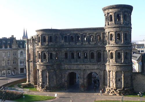 特里尔黑门 Porta Nigra 特里尔黑门 Porta Nigra