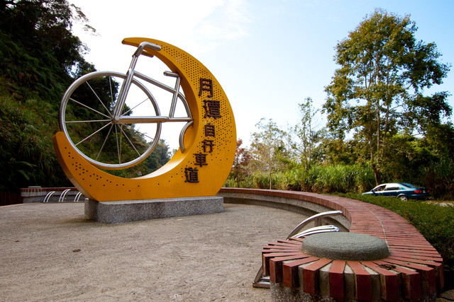 环湖脚踏车道