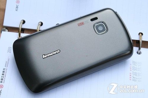 联想乐phone p70 背面 联想乐phone p70 背面