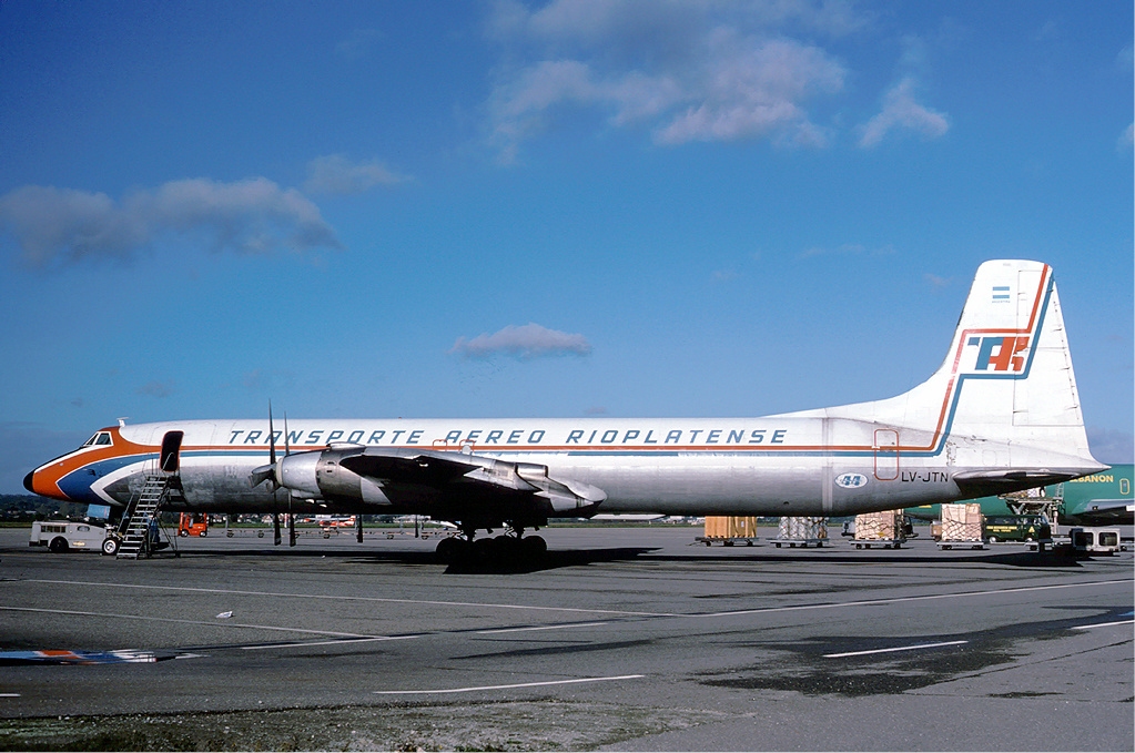 CL-44客机