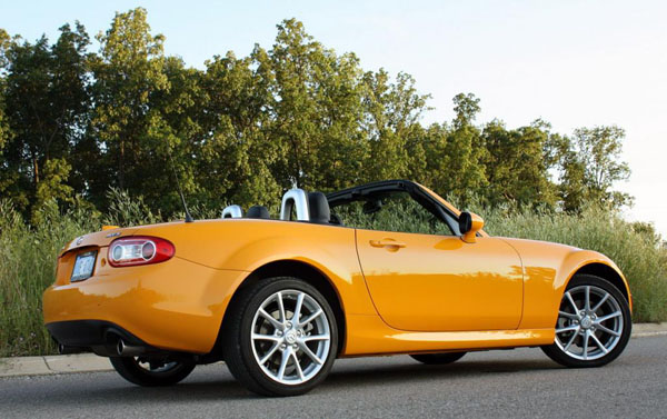 马自达MX - 5 Miata 2011款 马自达MX - 5 Miata 2011款