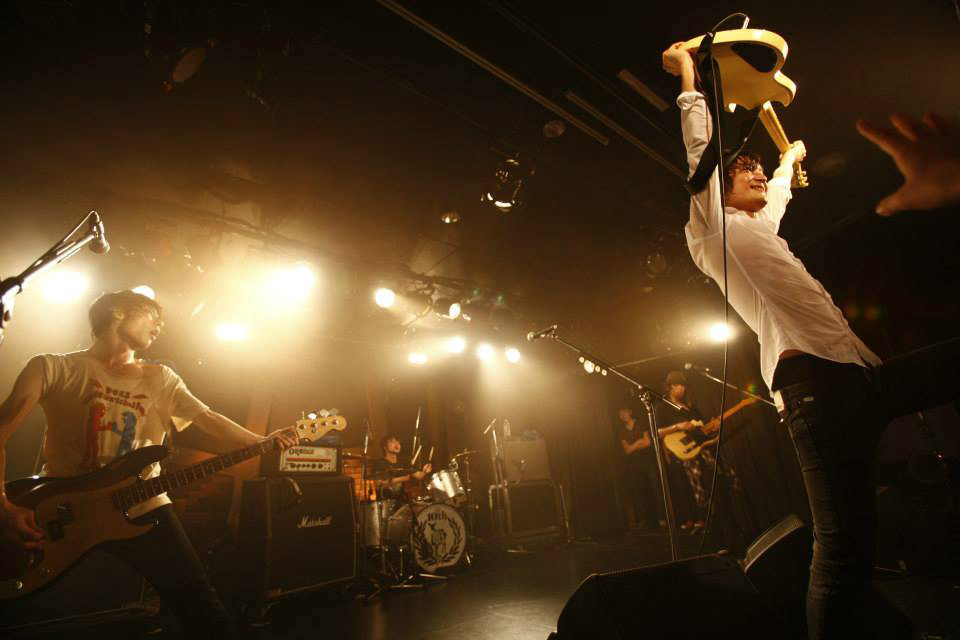 DOES巡演 DOES巡演
