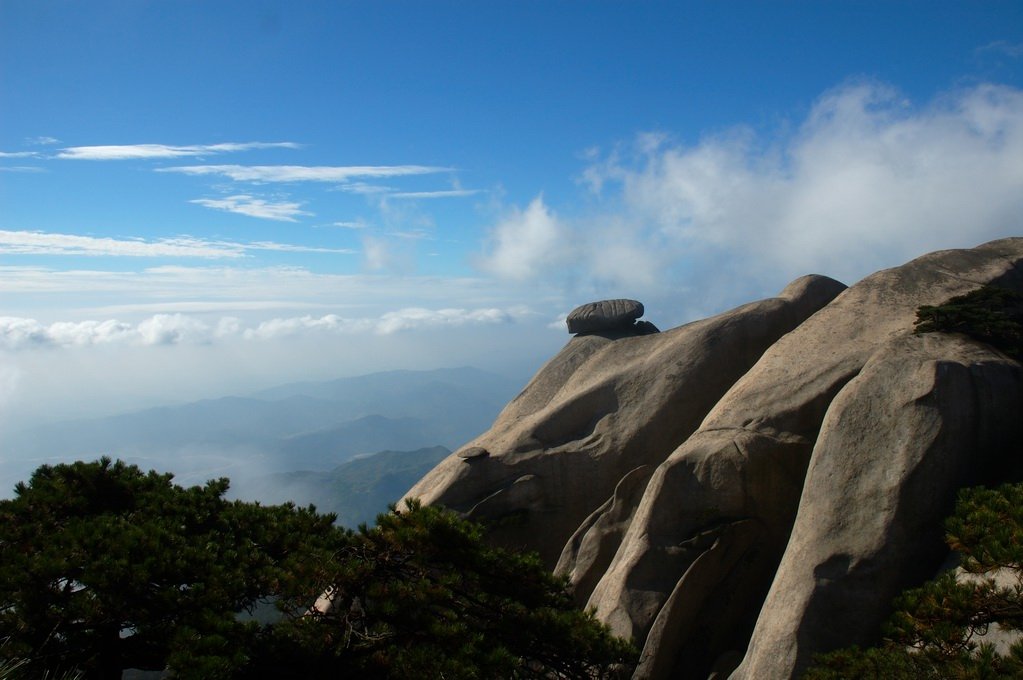 飞来峰(四川飞来峰)