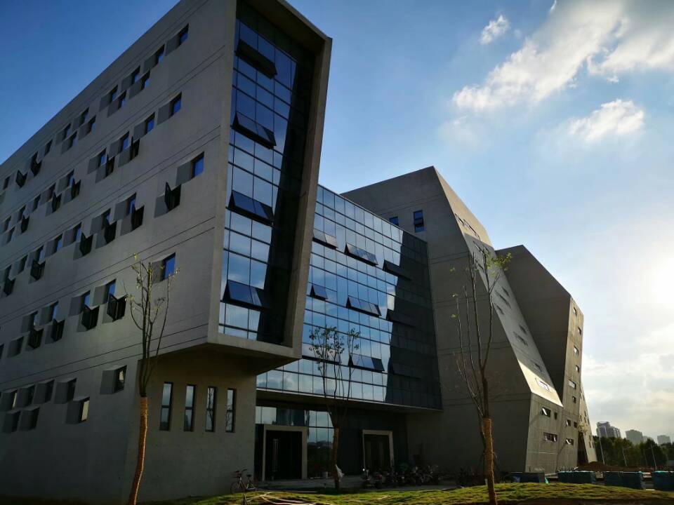 武汉理工大学艺术与设计学院