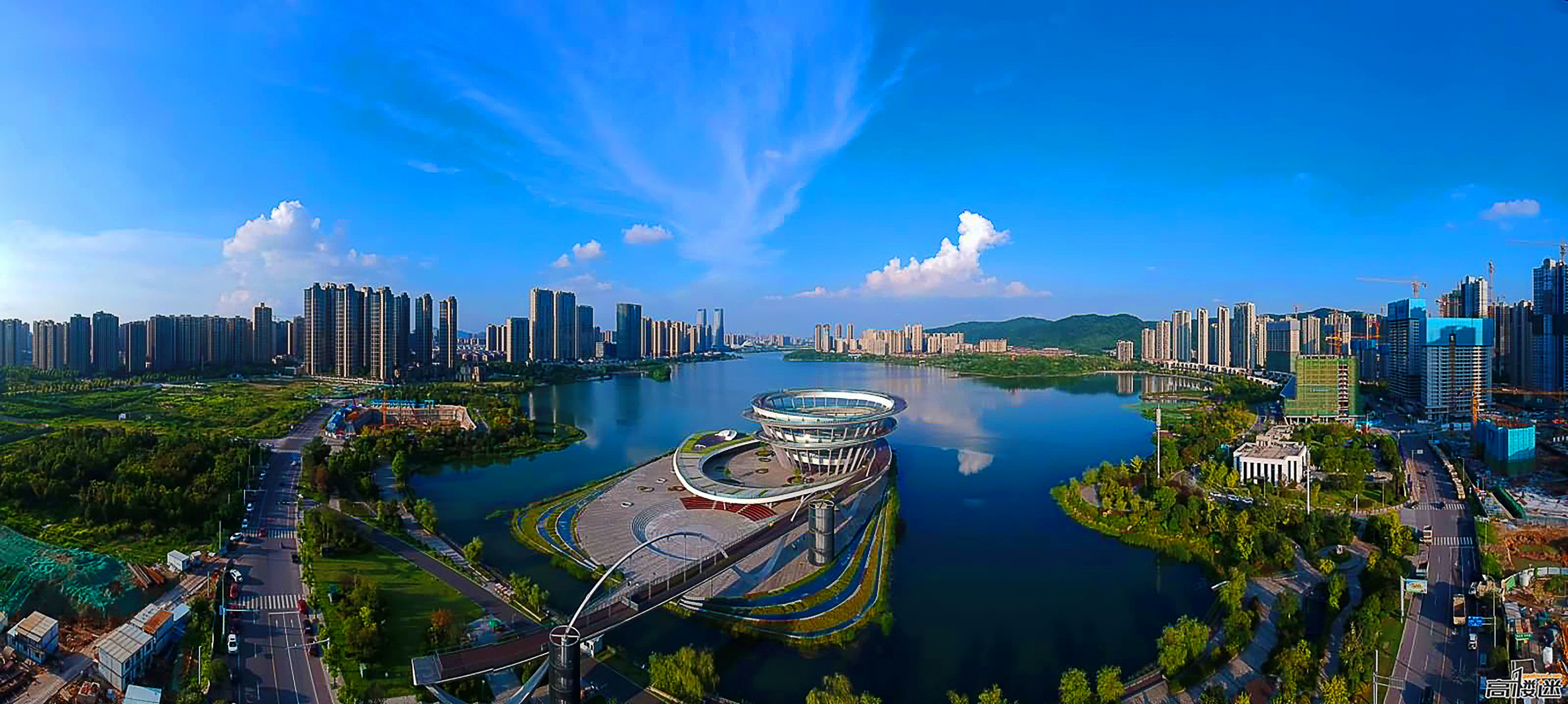 湘江新区—梅溪湖国际新城 (网路图片) 湘江新区—梅溪湖国际新城 (网路图片)