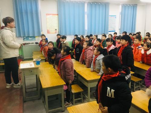 同学们请坐直播课观后感心得精选3篇