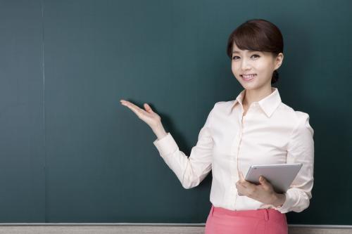 生活老师德能勤绩廉个人总结两篇