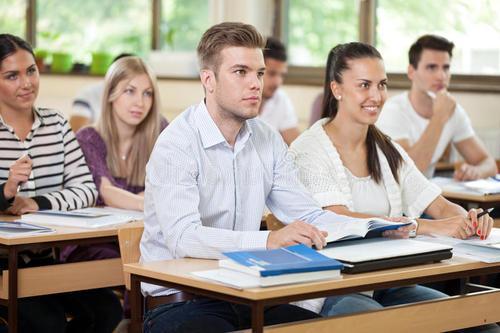高一学生励志演讲稿三分钟