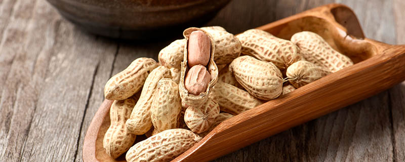 回潮的花生怎么变脆 回潮花生米变脆小方法