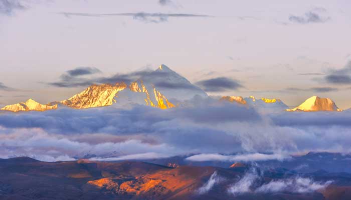 五岳指的是 五岳指的是什么山