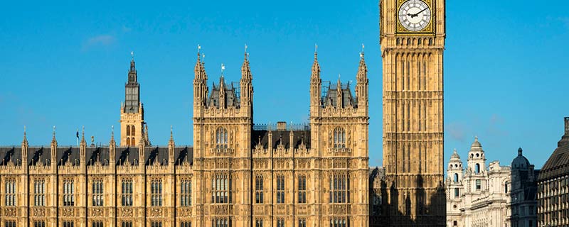伦敦在英国的哪个方位 伦敦在英国的什么地方