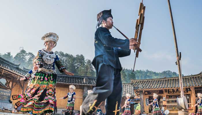 彝族的风俗习惯 关于彝族的风俗