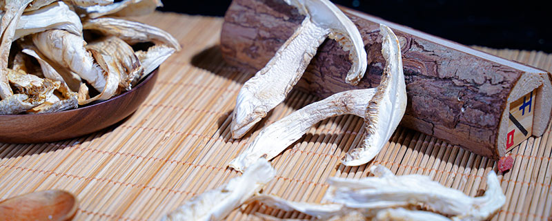 干松茸要泡多久 松茸干需要泡多久