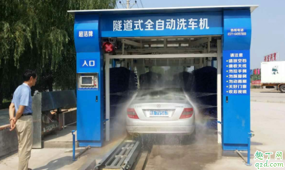 自动洗车对车好不好 自动洗车对车漆有伤害吗1