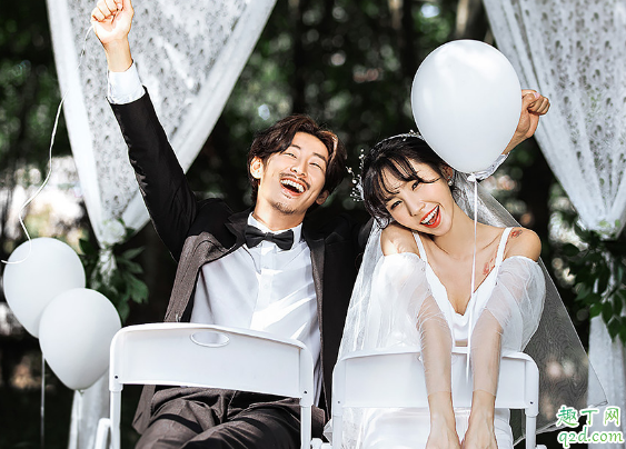 婚纱照拍几套衣服合适 婚纱照拍完了如何选照片2