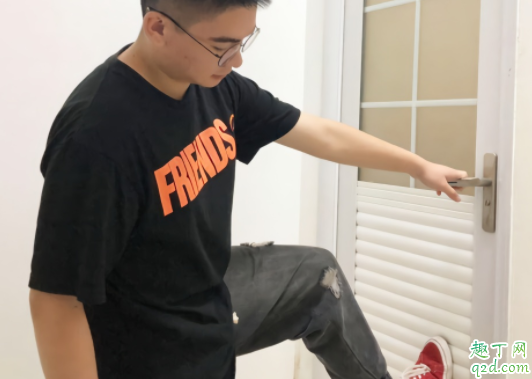 老年人膝盖骨响是怎么回事 膝关节酸痛怎么缓解3