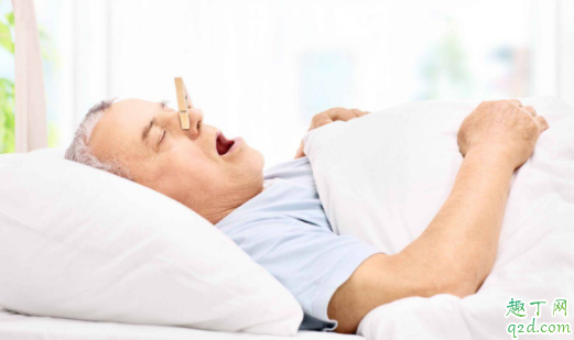 有鼻炎的人睡觉打鼾吗 鼻炎慢慢的会好吗1