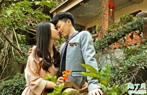 男生问女生年龄目的是什么 男生问你多大怎么幽默回复2