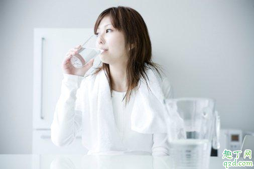 糖尿病人多喝水好还是少喝水好 糖尿病人一天喝多少水合适3