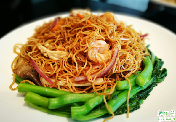 炒面是先蒸还是先煮 炒面是煮的好还是蒸的好2
