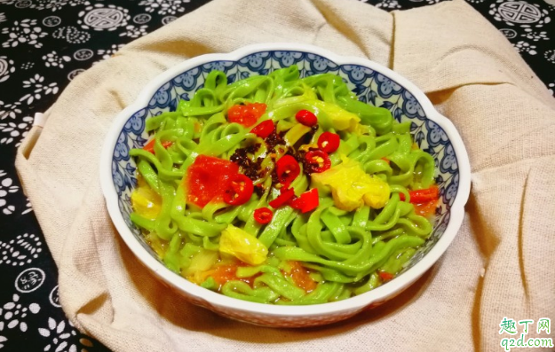 菠菜面汁用过滤吗 菠菜面要不要过滤1