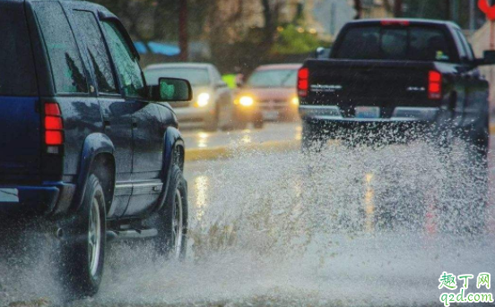 汽车后轮为什么一直响 雨天倒车后轮异响怎么办1