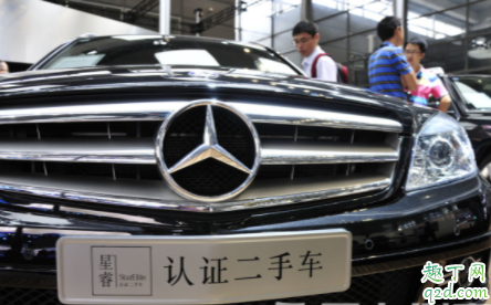 二手车网上报价低还是店里报价低 买二手车去网上还是店里3