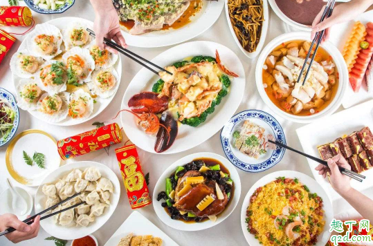 年夜饭两个人吃几个菜好 年夜饭两个人怎么吃2