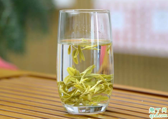 龙井茶可以用紫砂壶泡吗 龙井茶叶陈了还能喝吗1