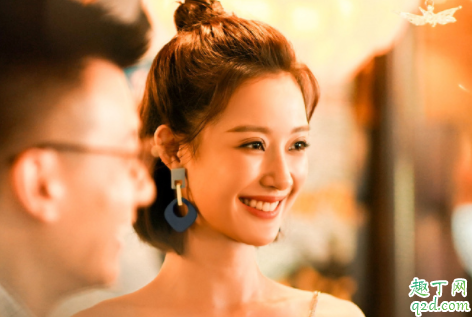 安家朱闪闪为什么不辞职 安家朱闪闪有感情戏吗2