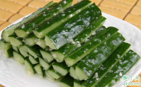 黄瓜叶片发黄是什么病 黄瓜叶子发黄怎么解决2