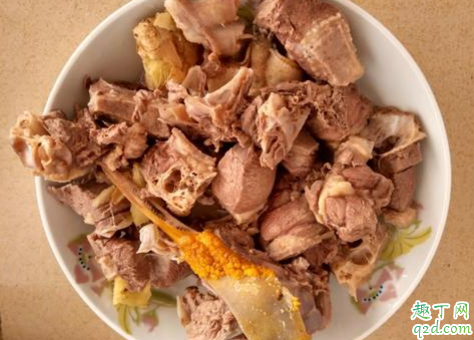 鸭肉怎么做不会柴 自家养的鸭子要焯水再炖汤吗2