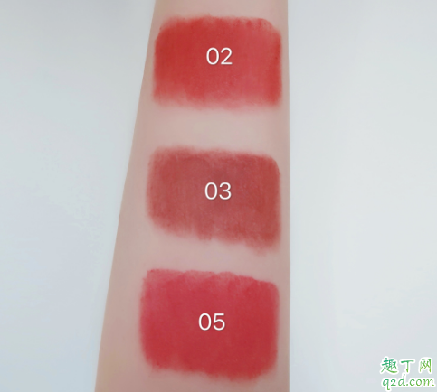 KIKO粉雾银管08什么颜色 KIKO柔雾银管08和mac923试色对比7